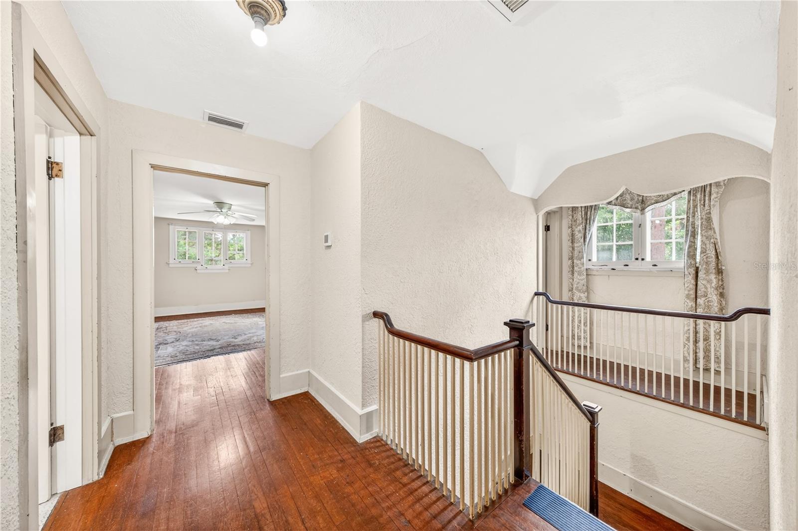 1216 GOLDEN LN, ORLANDO, FL, 32804