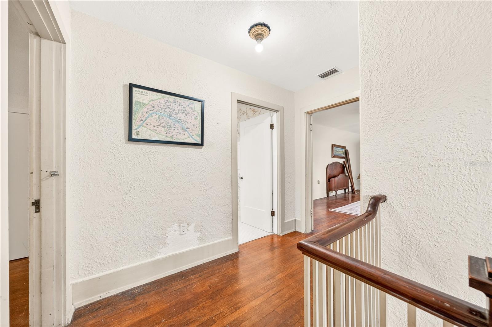 1216 GOLDEN LN, ORLANDO, FL, 32804