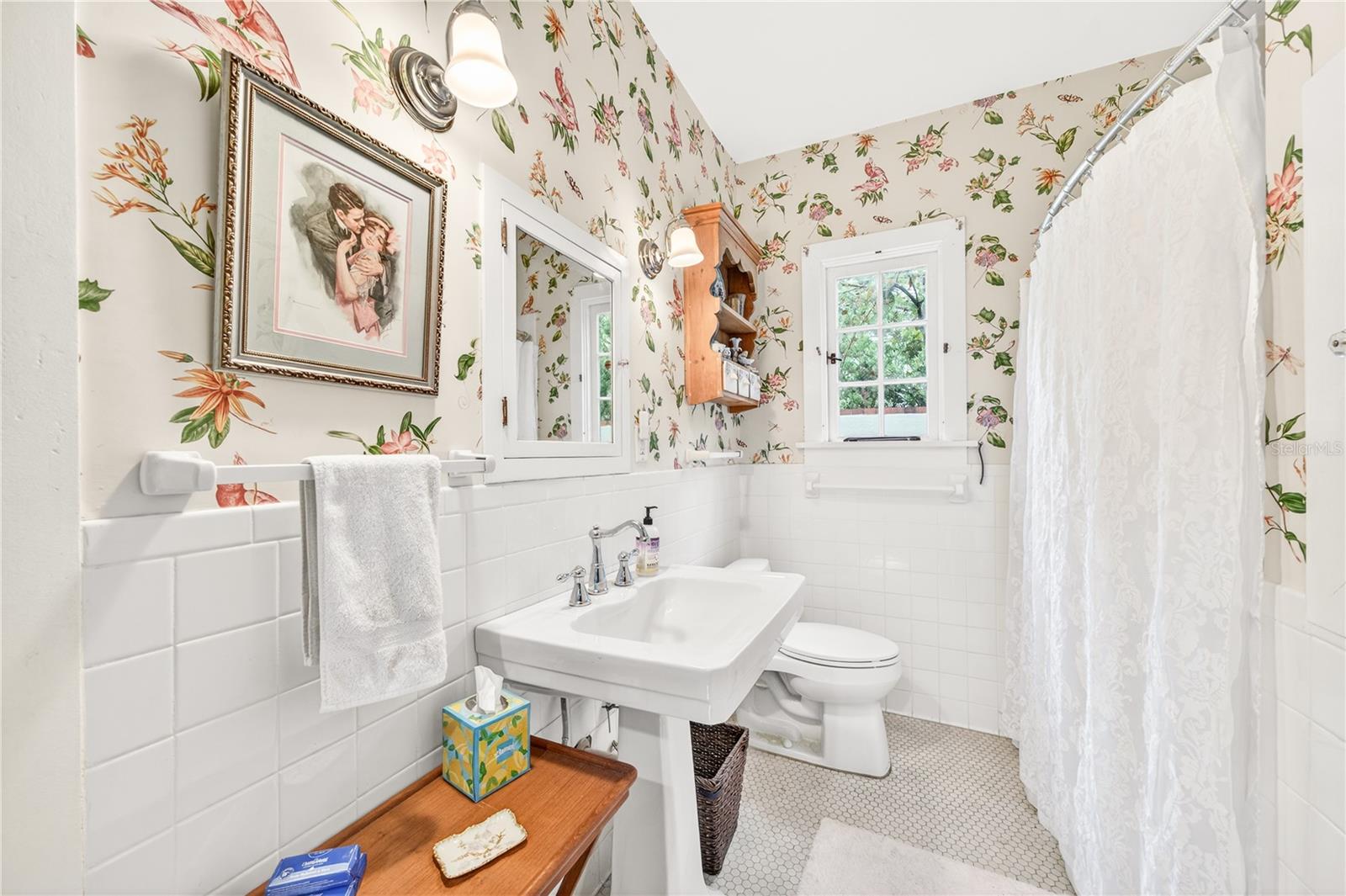 1216 GOLDEN LN, ORLANDO, FL, 32804