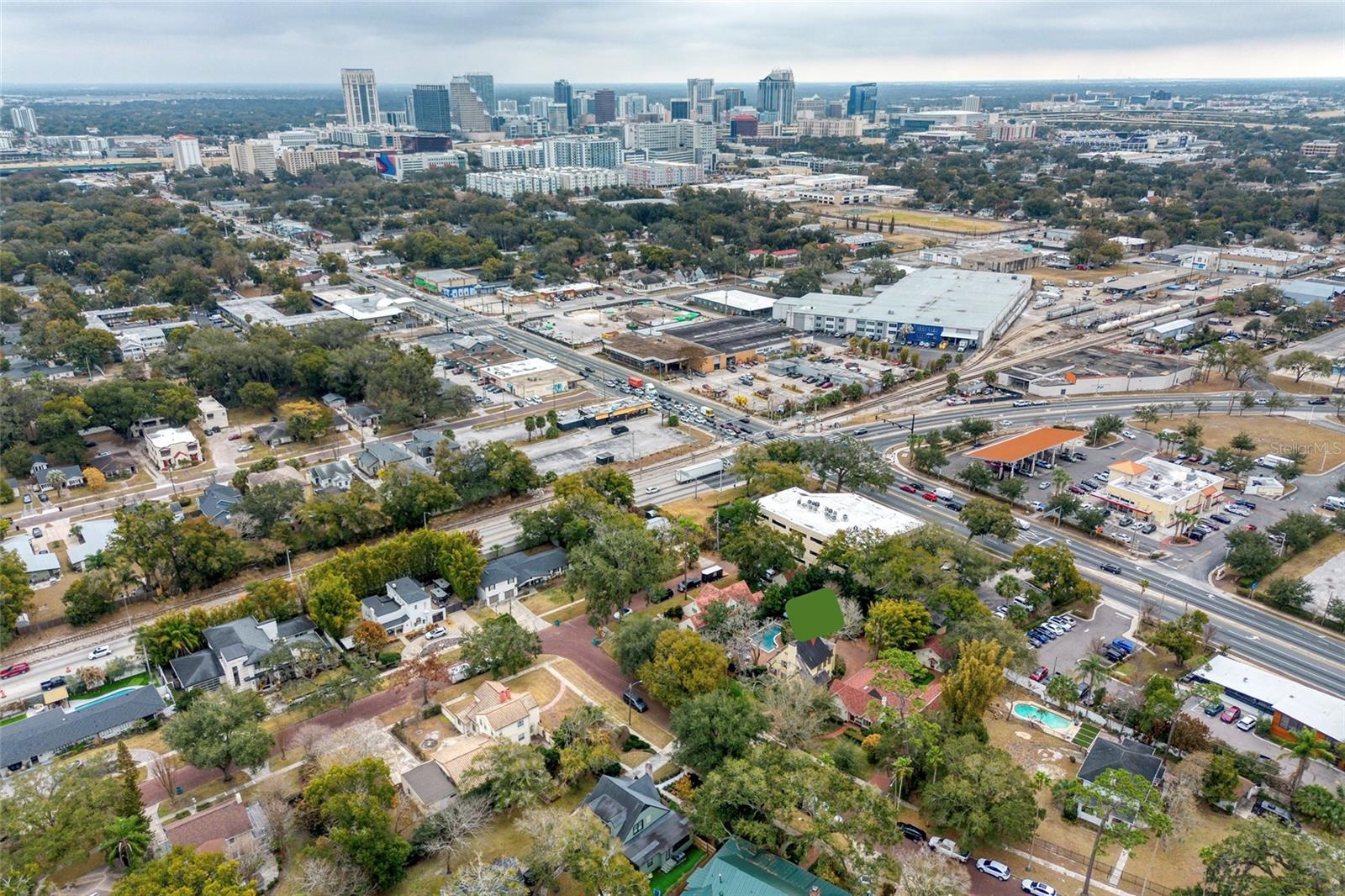 1216 GOLDEN LN, ORLANDO, FL, 32804