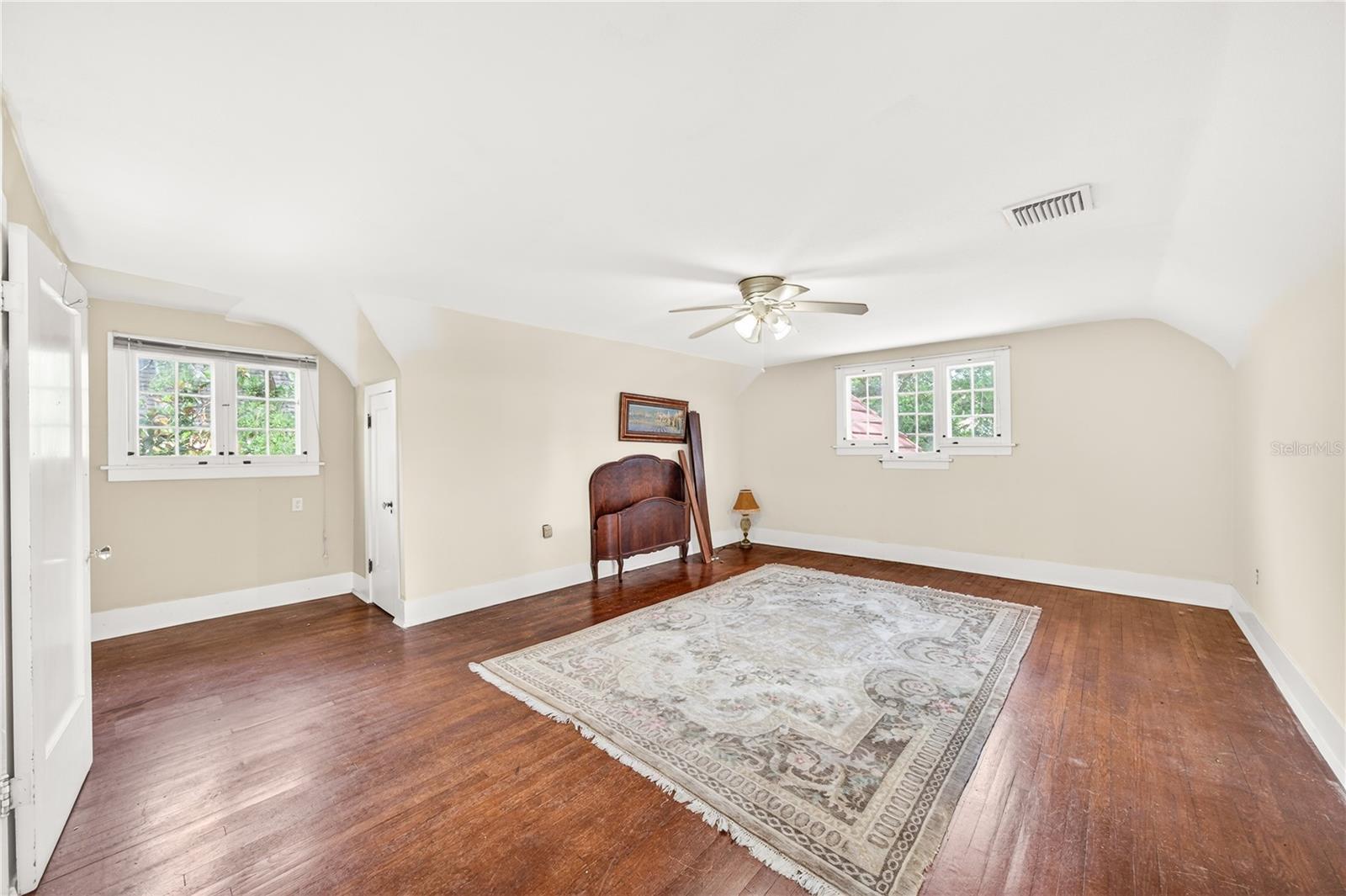 1216 GOLDEN LN, ORLANDO, FL, 32804