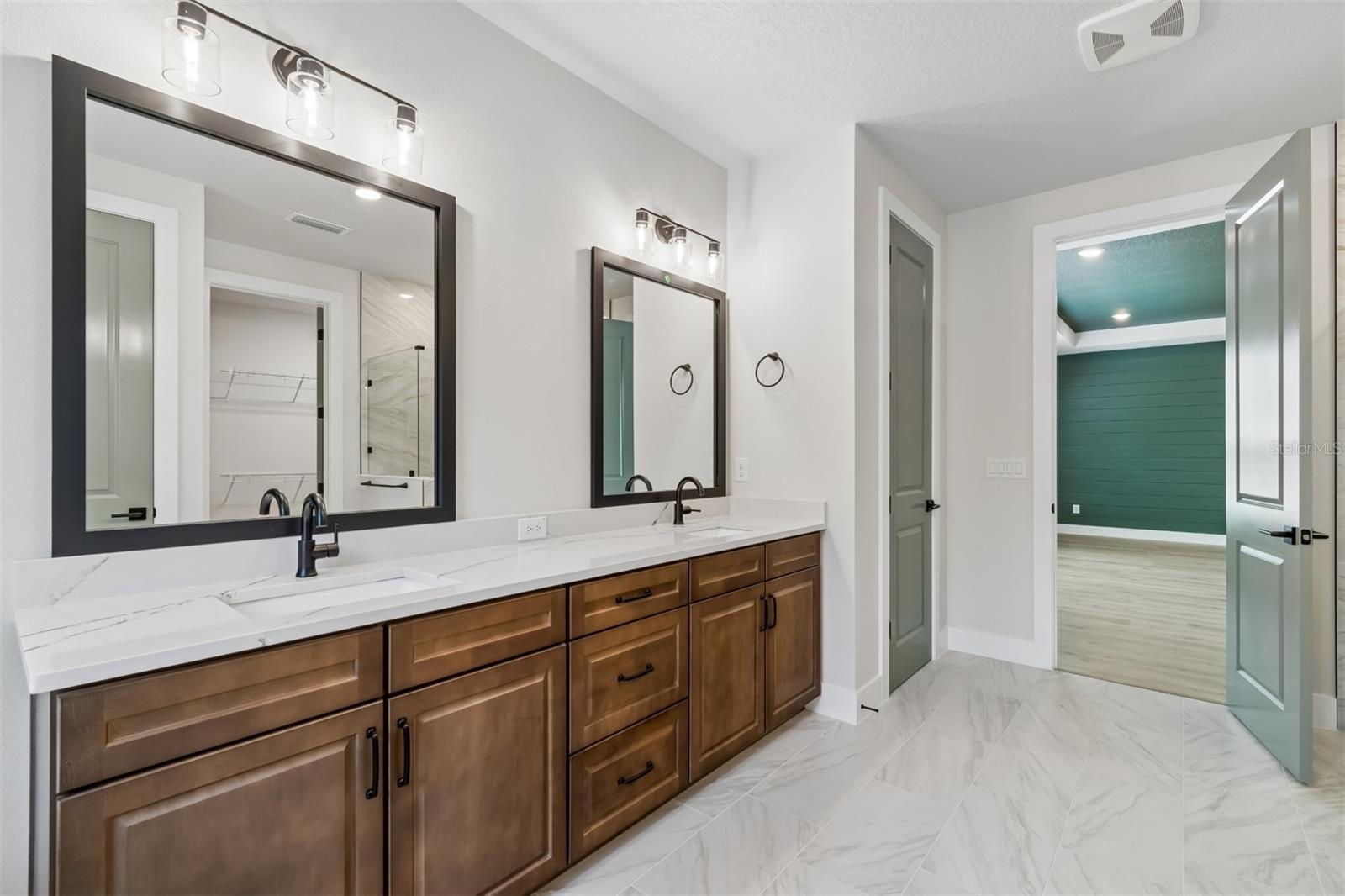 12287 ARMENIA GABLES CIR, TAMPA, FL, 33612