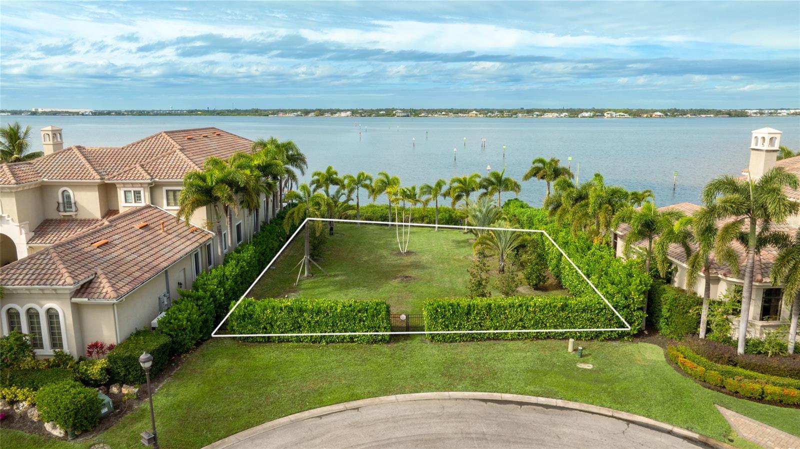 4223 HAWK ISLAND DRIVE, BRADENTON, FL, 34208