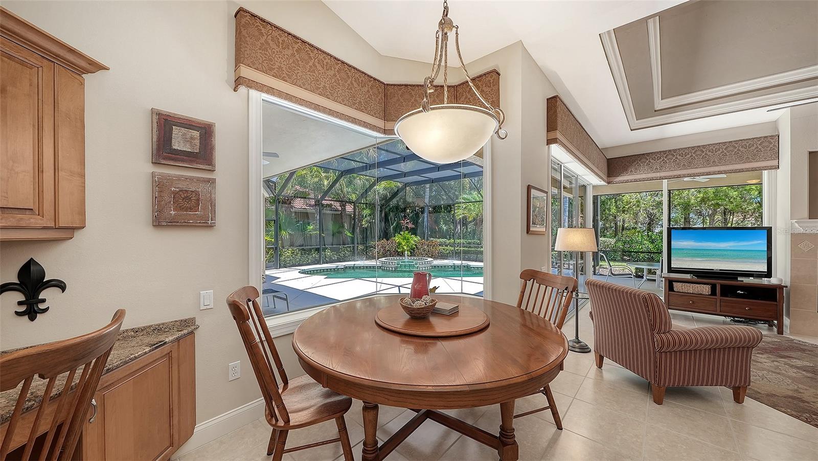 7507 ABBEY GLN, BRADENTON, FL, 34202