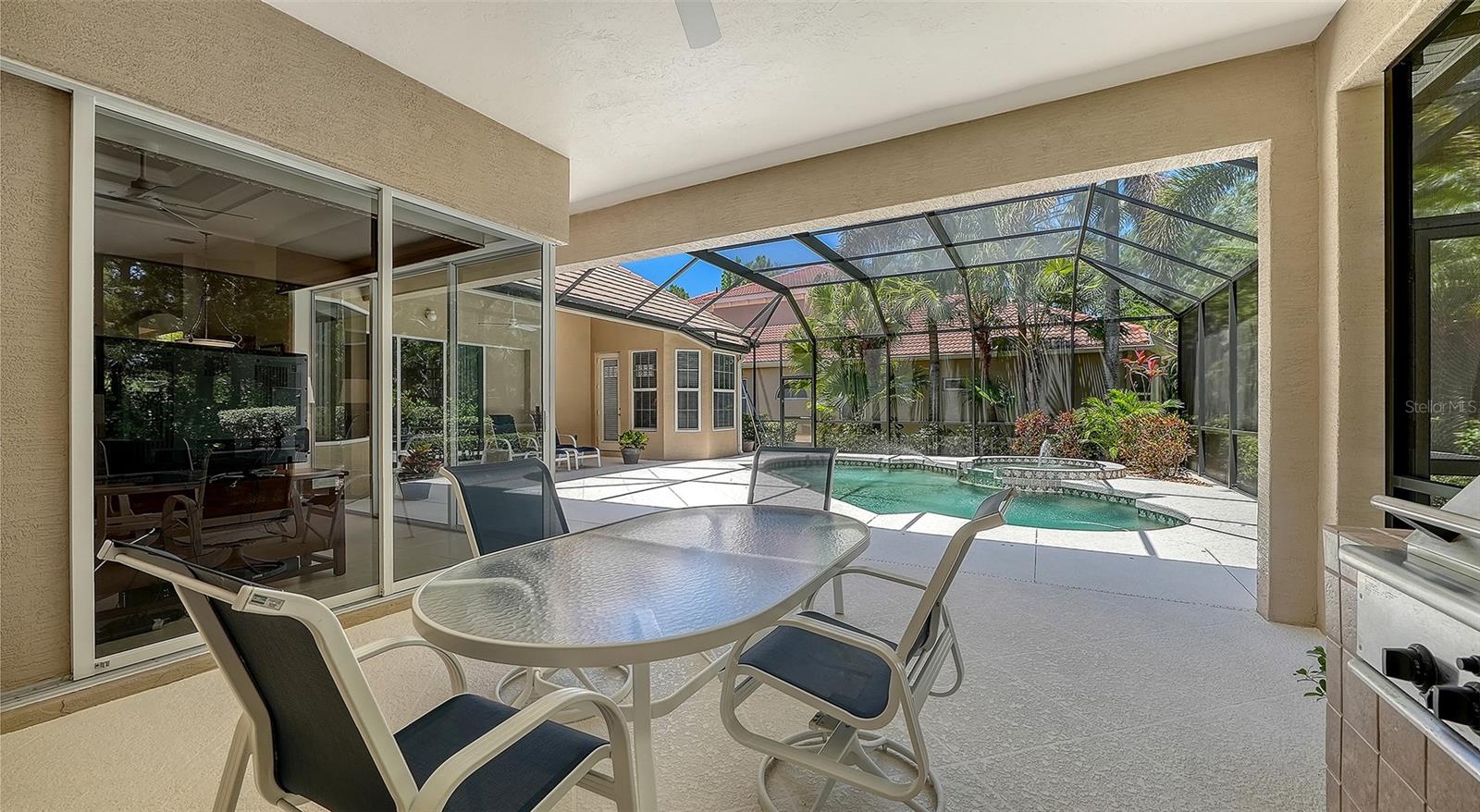 7507 ABBEY GLN, BRADENTON, FL, 34202