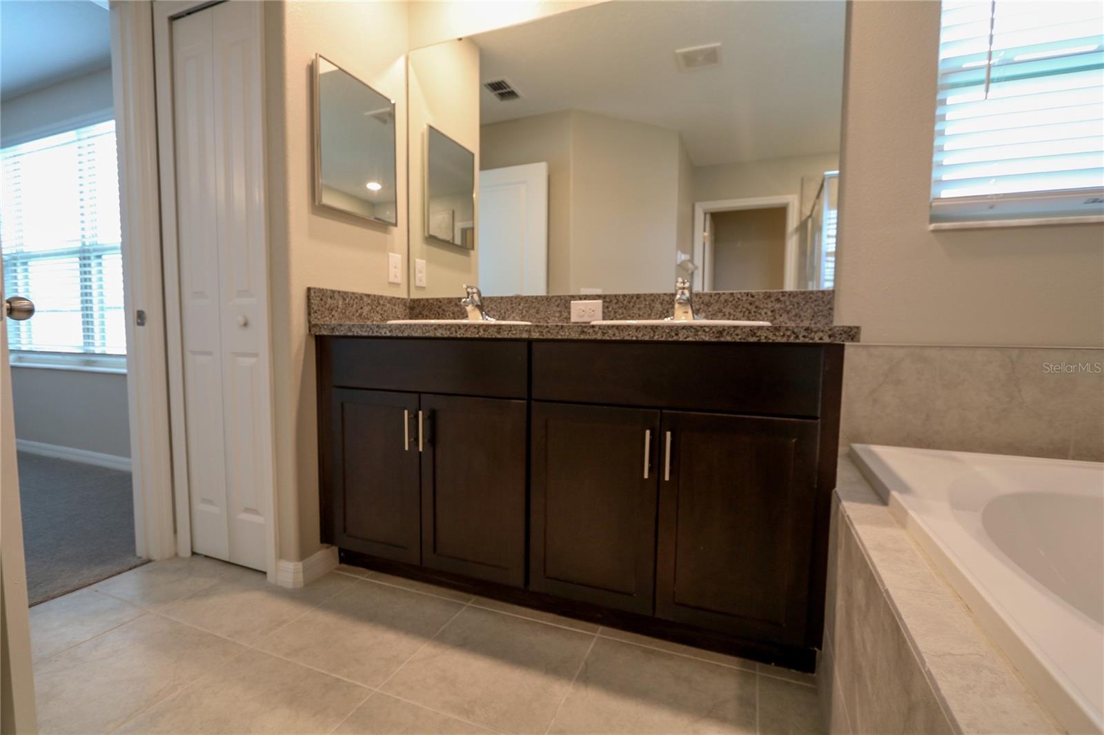 4714 NORMAN OAK PL, TAMPA, FL, 33619