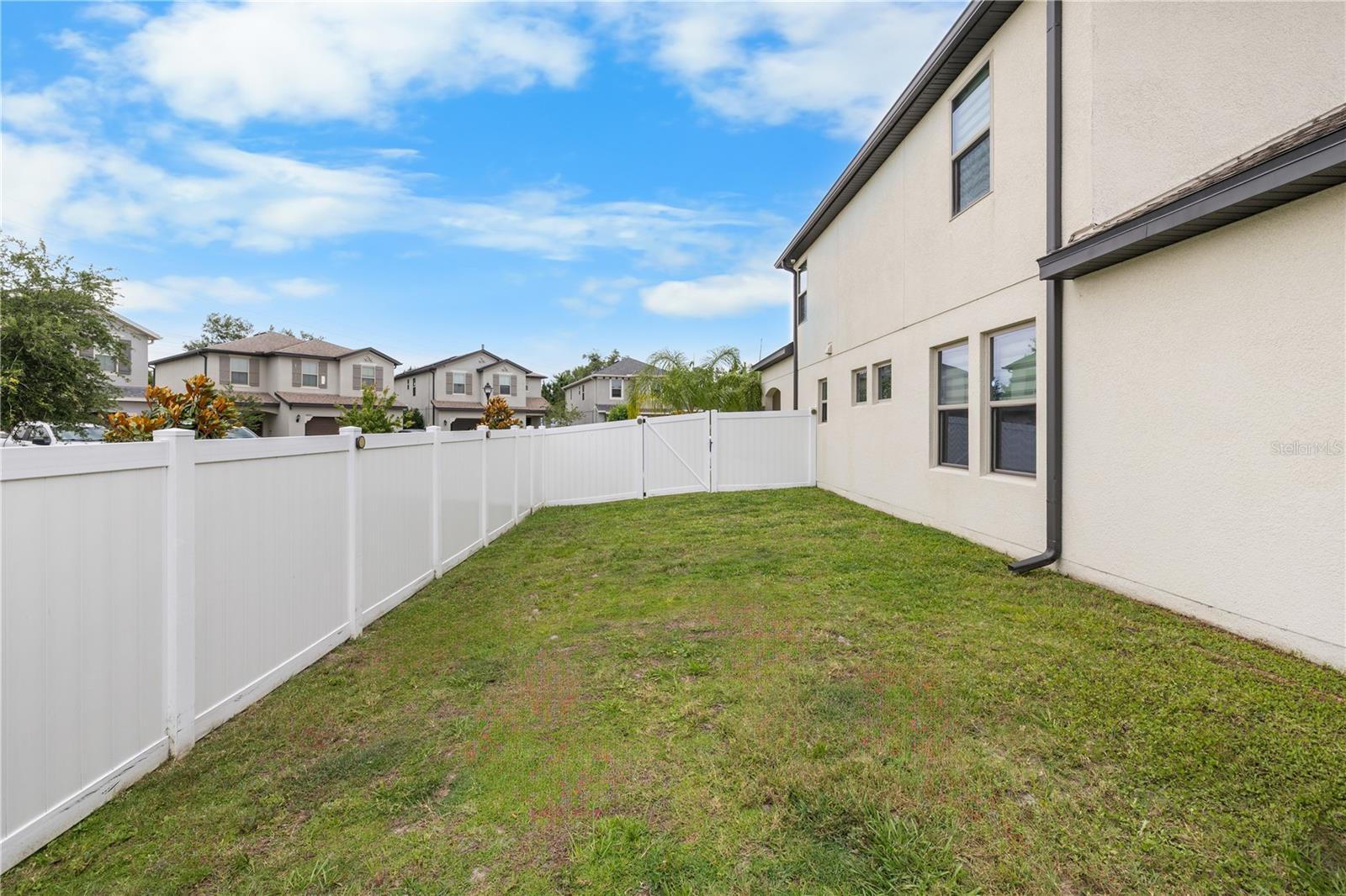 2824 NOBLE CROW DR, KISSIMMEE, FL, 34744