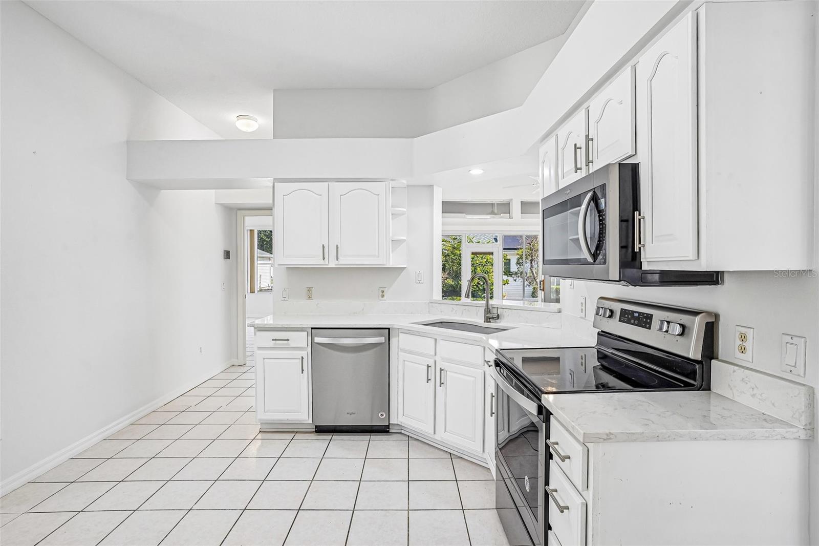 2013 SANTO DOMINGO DR, THE VILLAGES, FL, 32159