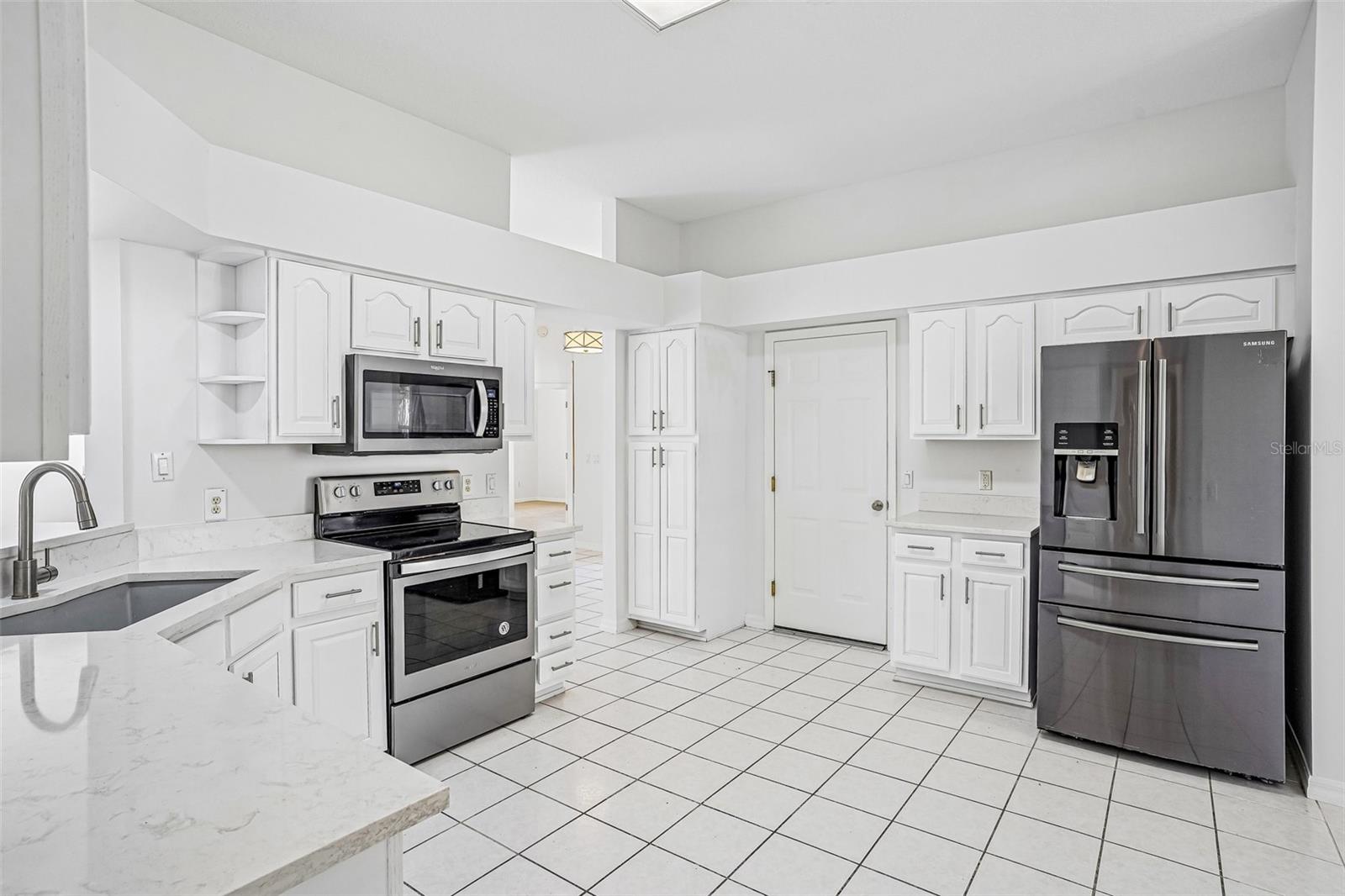 2013 SANTO DOMINGO DR, THE VILLAGES, FL, 32159