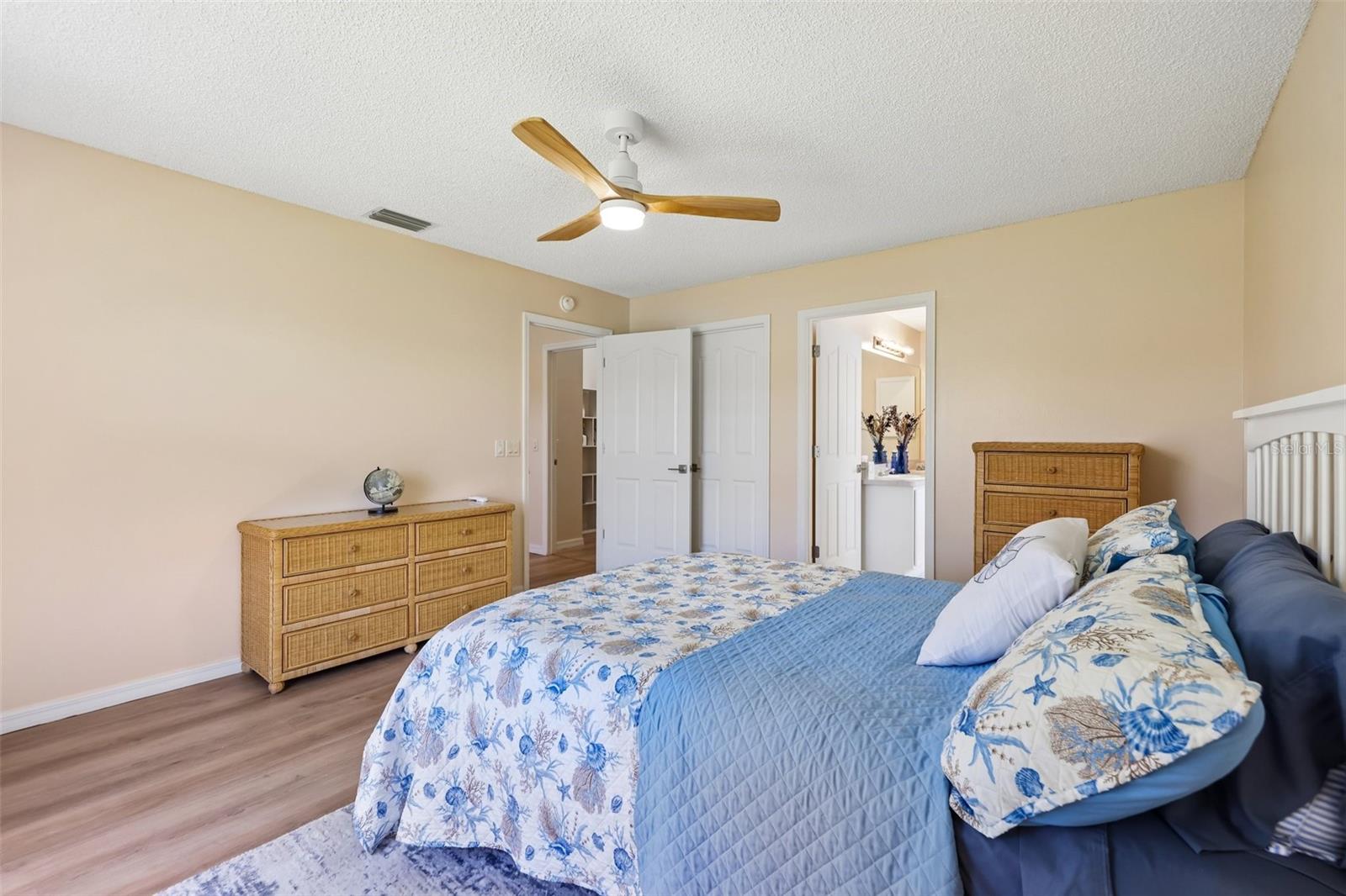 2014 SANTO DOMINGO DR, THE VILLAGES, FL, 32159