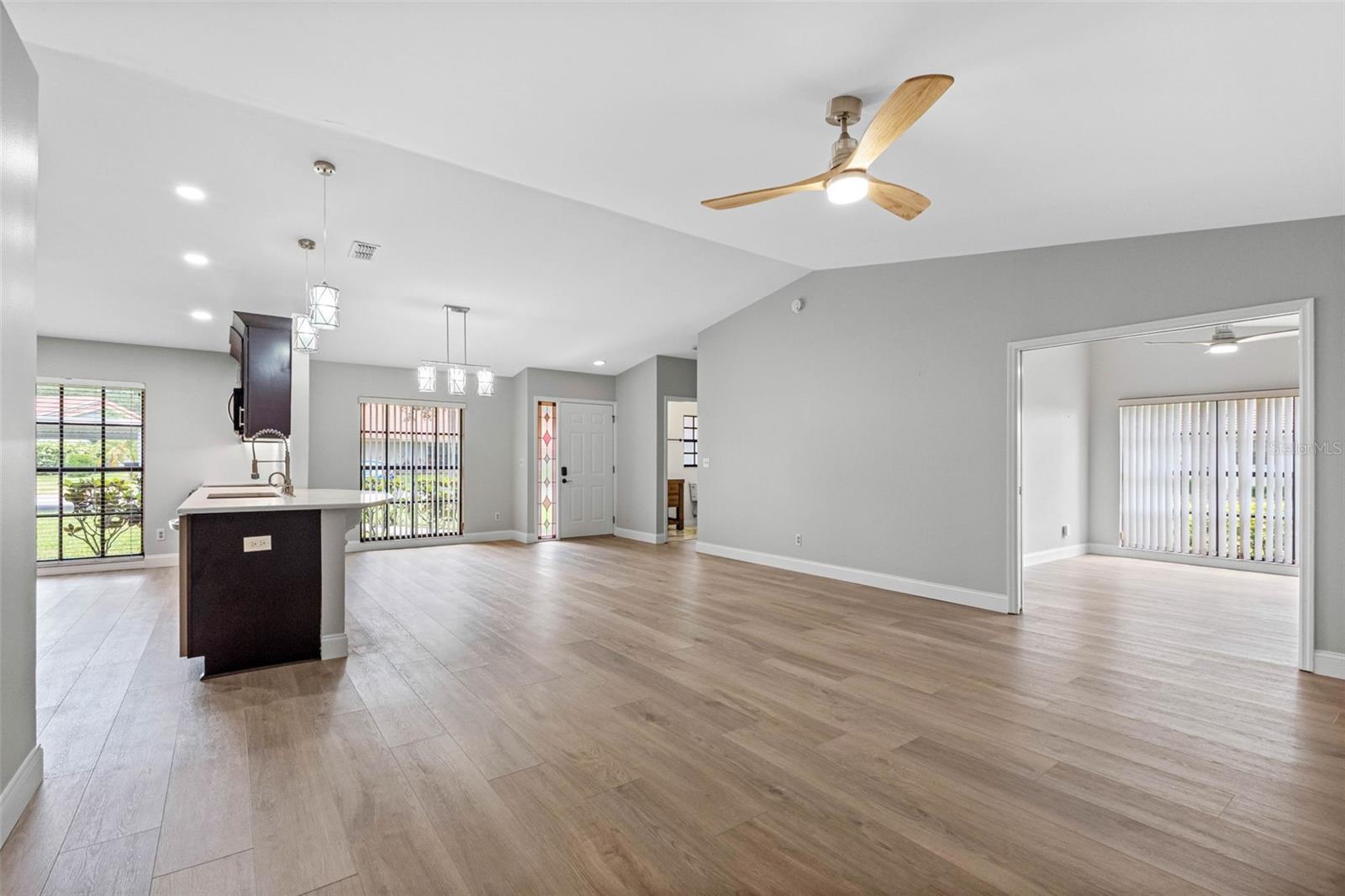 2022 ARBOR LN, CLEARWATER, FL, 33763