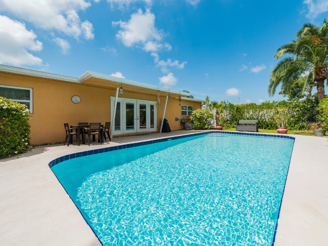 12435 MONARCH CIR, SEMINOLE, FL, 33772