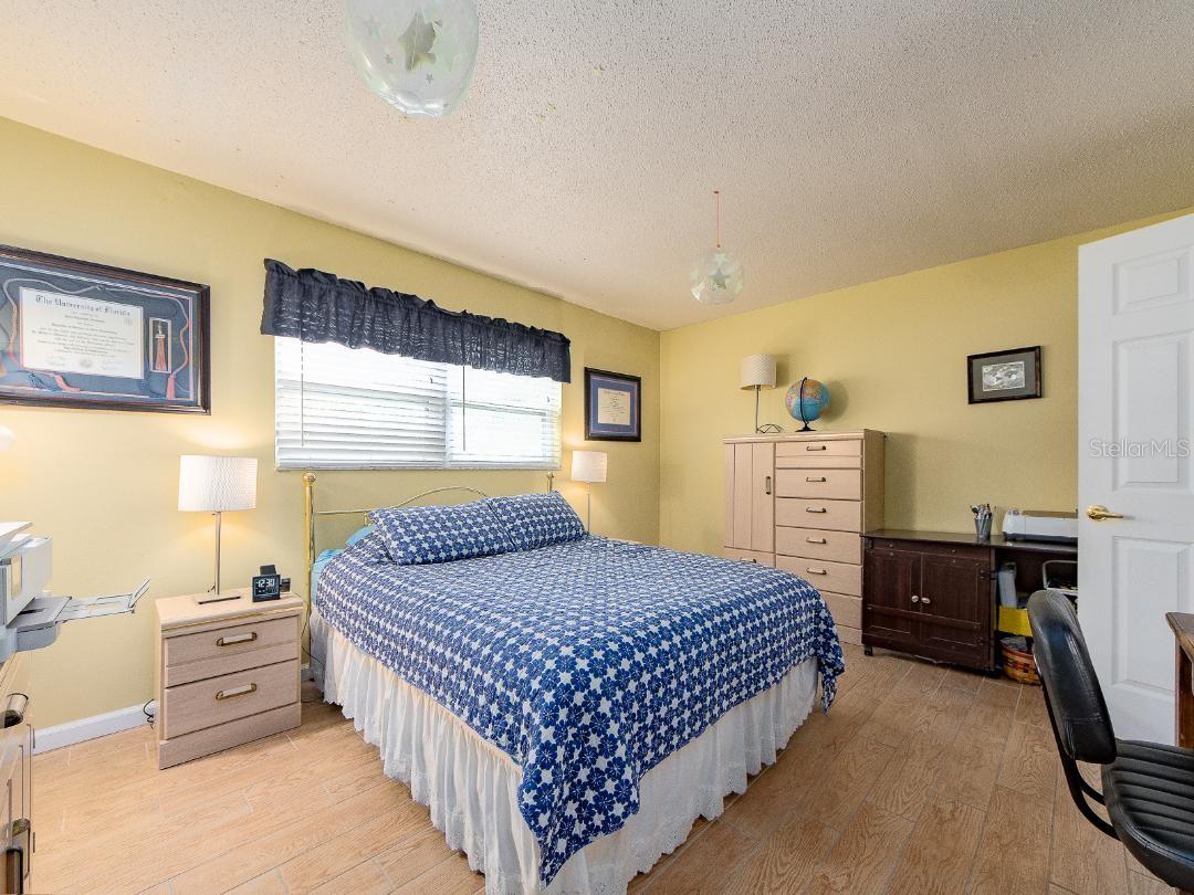 12435 MONARCH CIR, SEMINOLE, FL, 33772