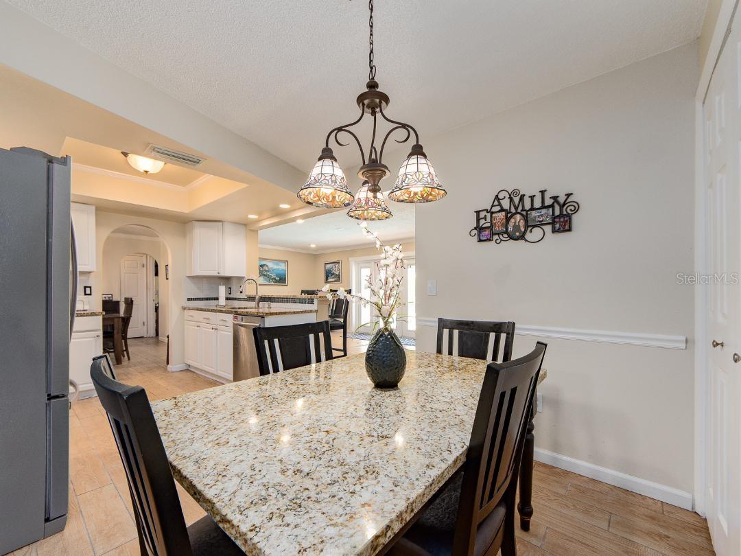 12435 MONARCH CIR, SEMINOLE, FL, 33772