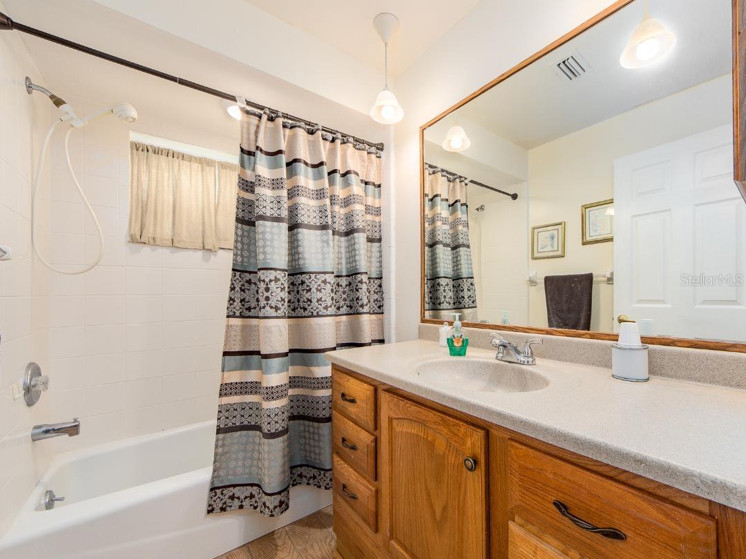 12435 MONARCH CIR, SEMINOLE, FL, 33772