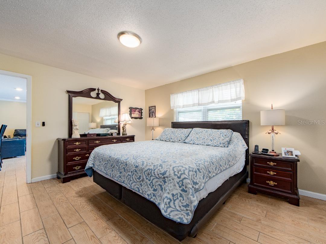 12435 MONARCH CIR, SEMINOLE, FL, 33772