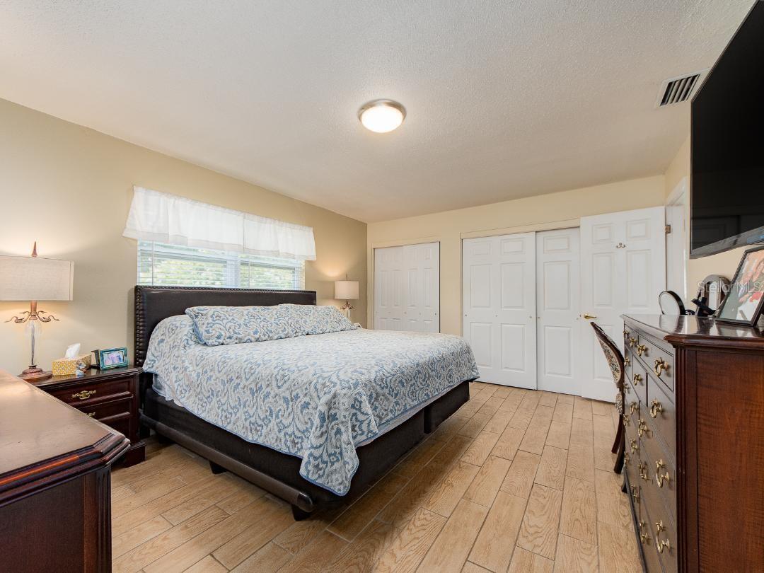 12435 MONARCH CIR, SEMINOLE, FL, 33772