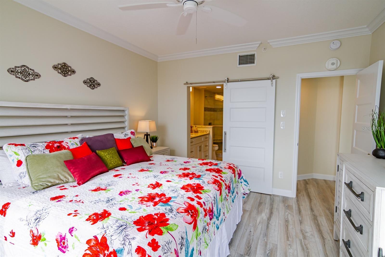 7974 SAILBOAT KEY BLVD S #402, SOUTH PASADENA, FL, 33707