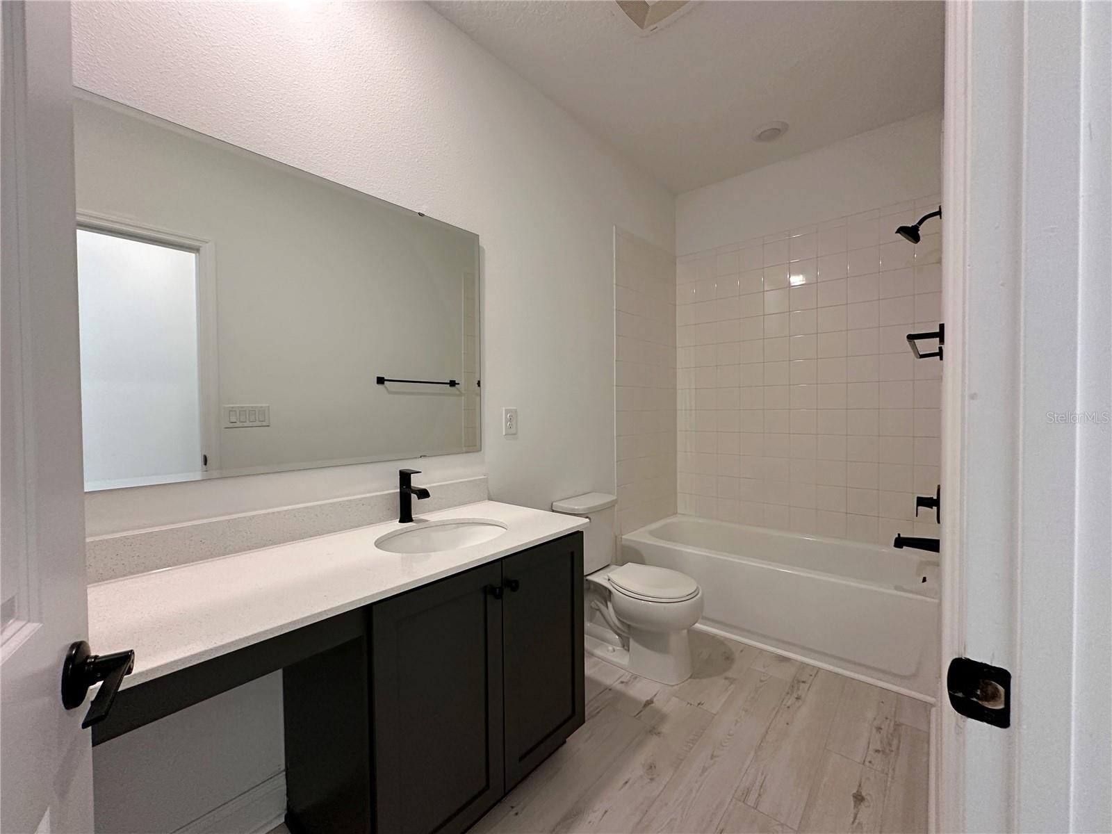 43 WAVERLY LN, PALM COAST, FL, 32164
