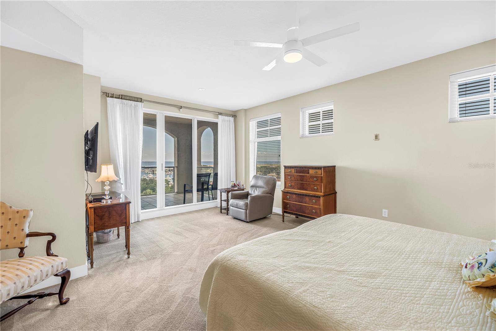 100 BEACH DR NE #702, ST PETERSBURG, FL, 33701