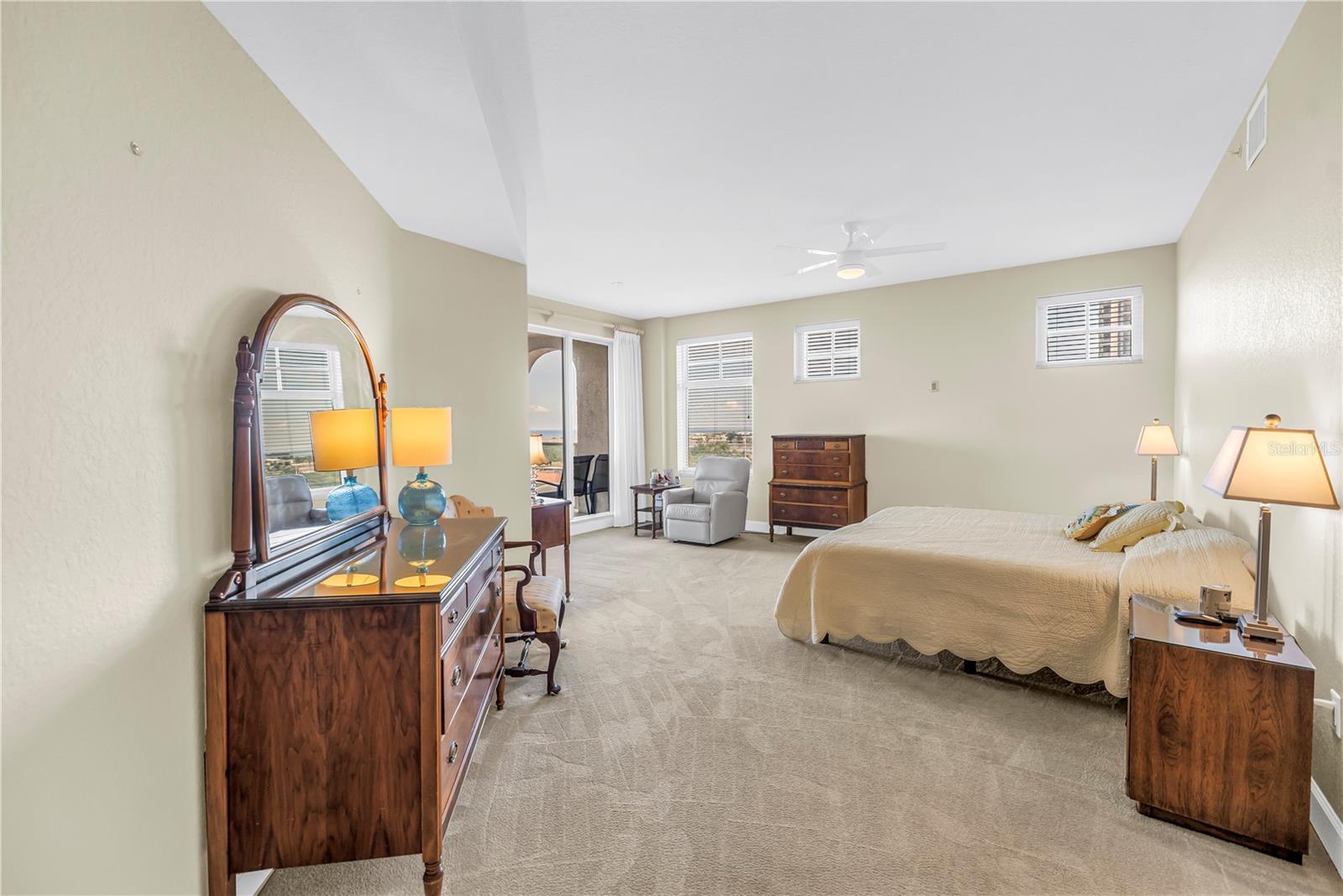 100 BEACH DR NE #702, ST PETERSBURG, FL, 33701