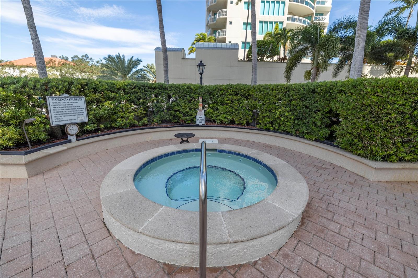 100 BEACH DR NE #702, ST PETERSBURG, FL, 33701