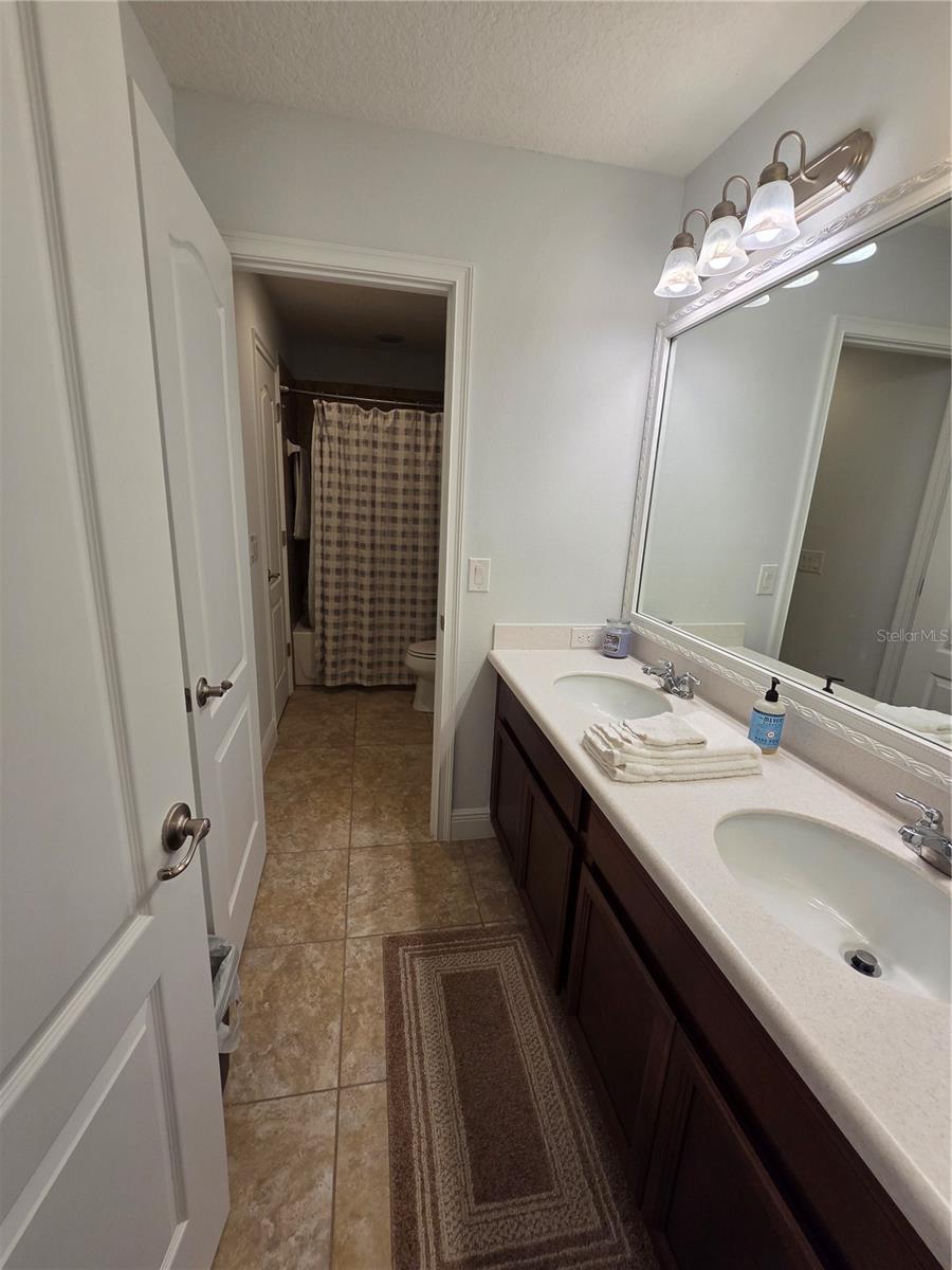 3013 SAN LEO DR, ORLANDO, FL, 32820