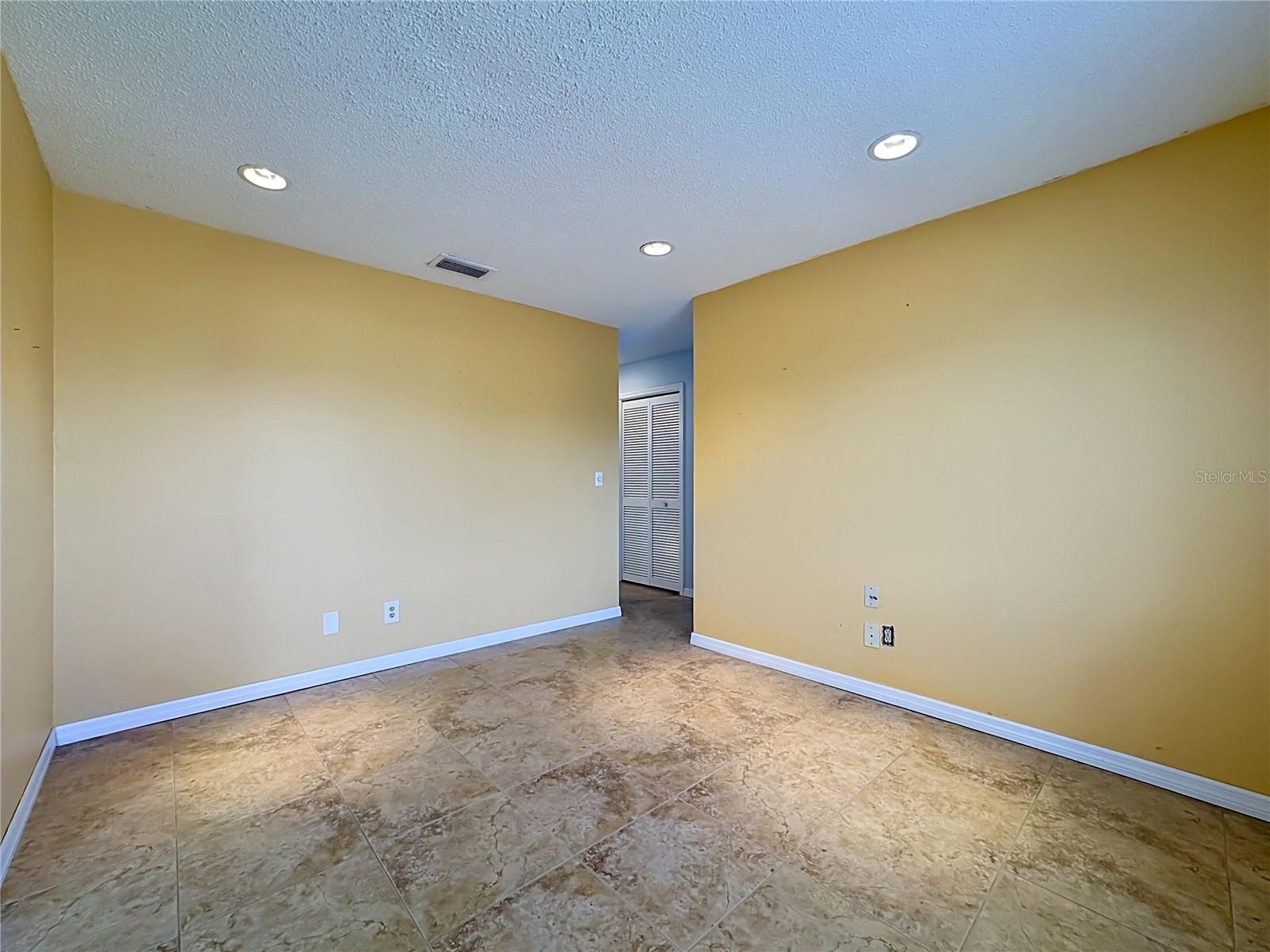 2007 WEDGE CT, SUN CITY CENTER, FL, 33573