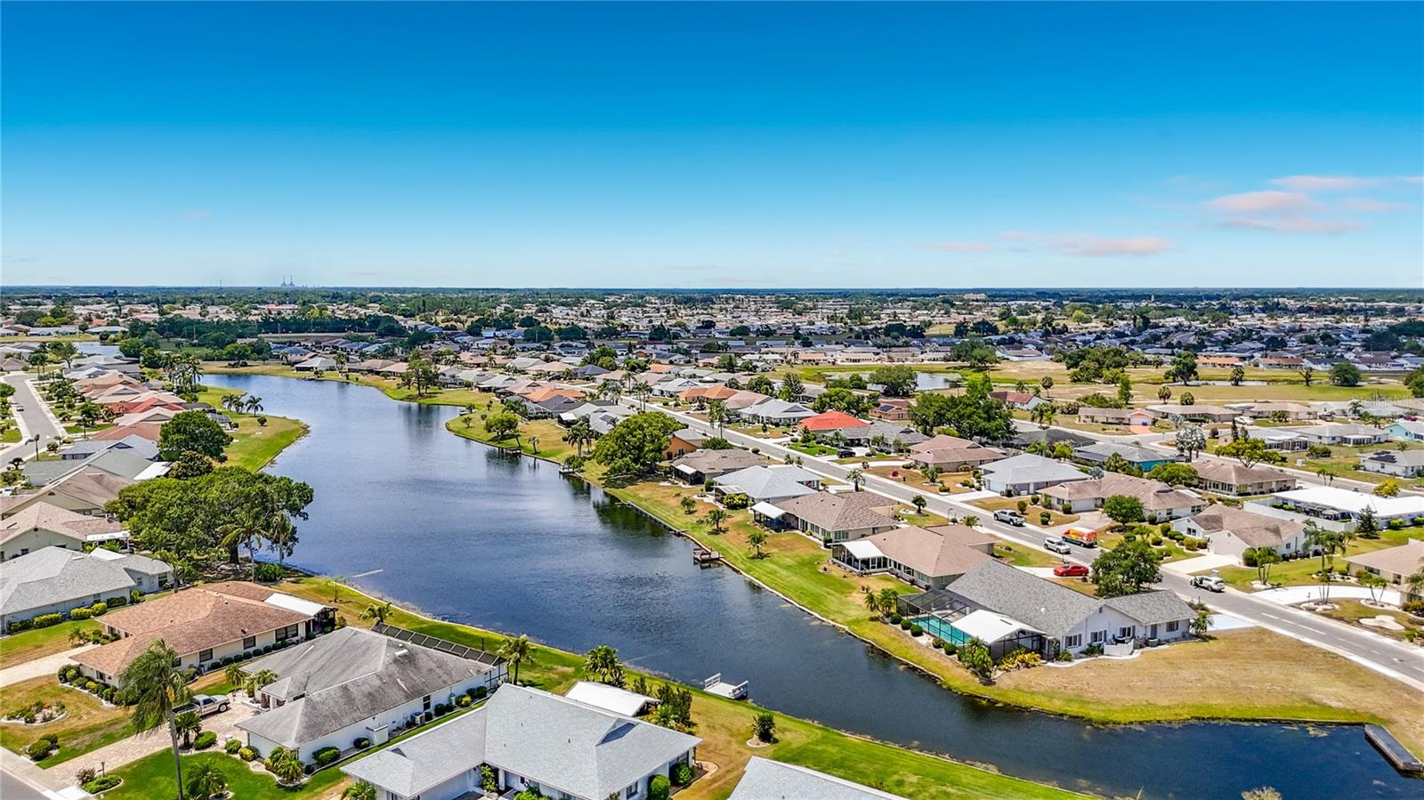 2007 WEDGE CT, SUN CITY CENTER, FL, 33573