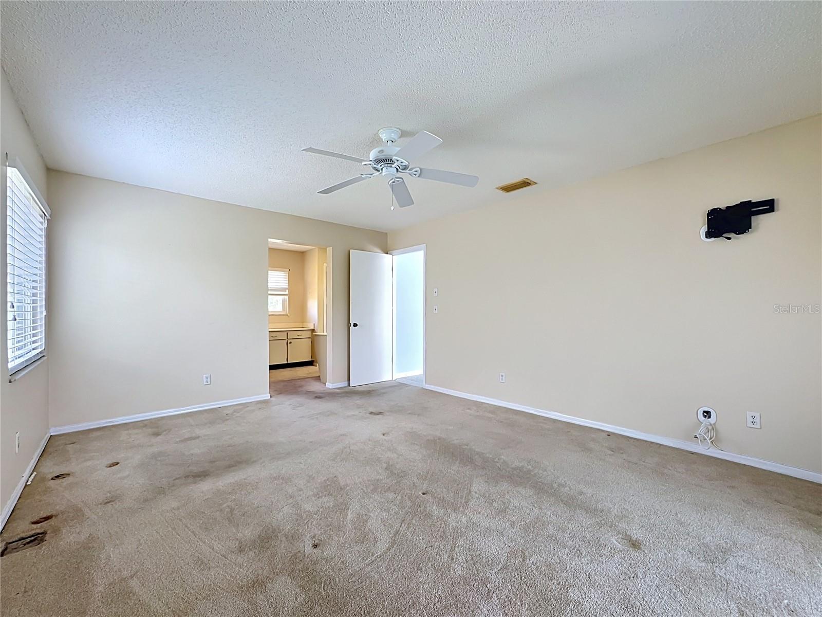 2007 WEDGE CT, SUN CITY CENTER, FL, 33573