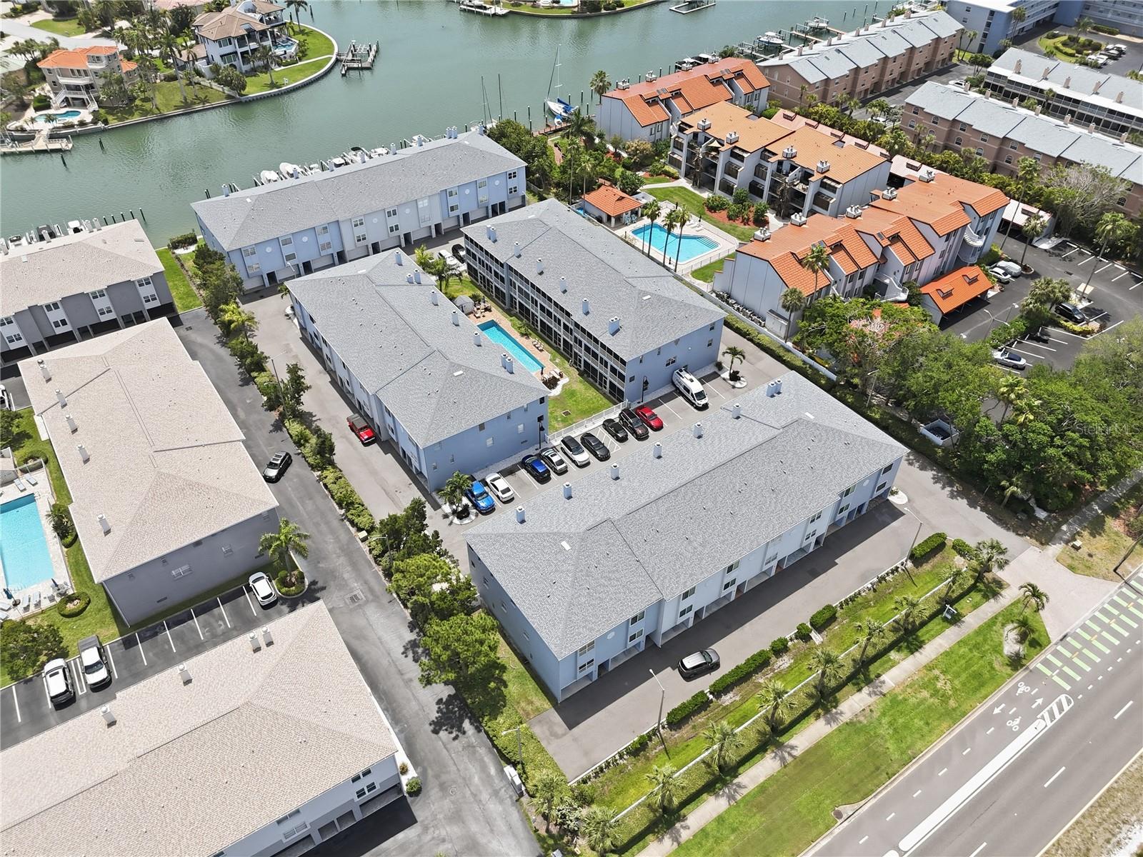 545 PINELLAS BAYWAY S #302, ST PETERSBURG, FL, 33715