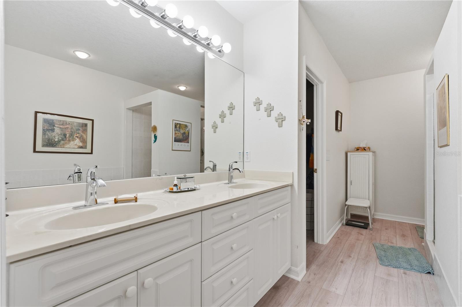 545 PINELLAS BAYWAY S #302, ST PETERSBURG, FL, 33715
