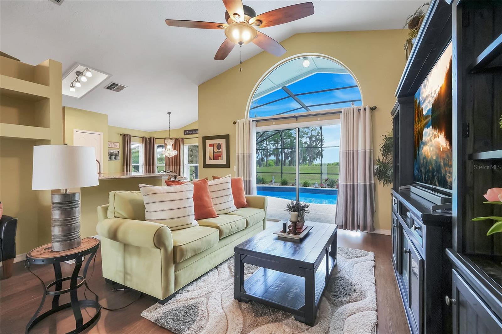 2733 RUNYON CIR, ORLANDO, FL, 32837