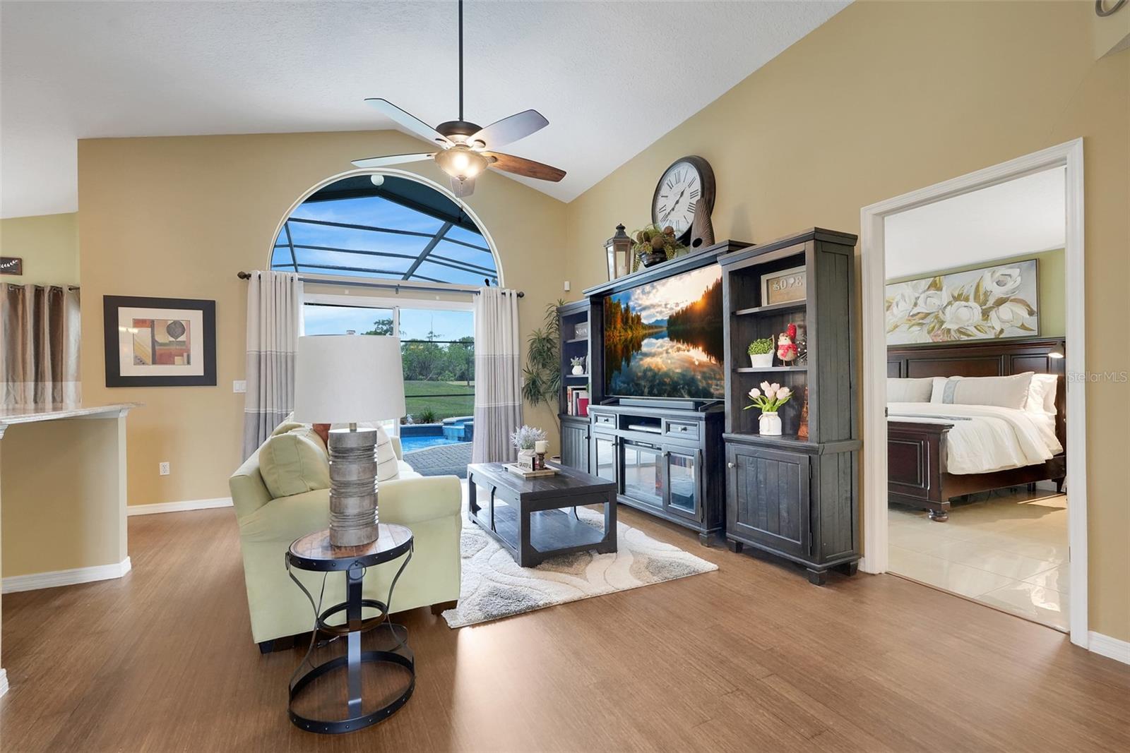 2733 RUNYON CIR, ORLANDO, FL, 32837