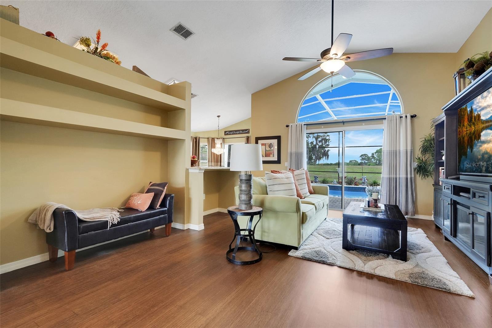 2733 RUNYON CIR, ORLANDO, FL, 32837
