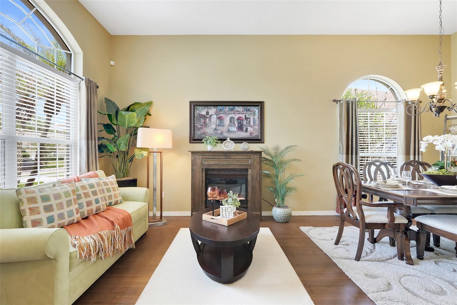 2733 RUNYON CIR, ORLANDO, FL, 32837
