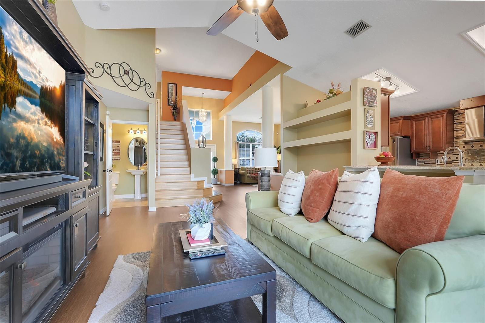 2733 RUNYON CIR, ORLANDO, FL, 32837