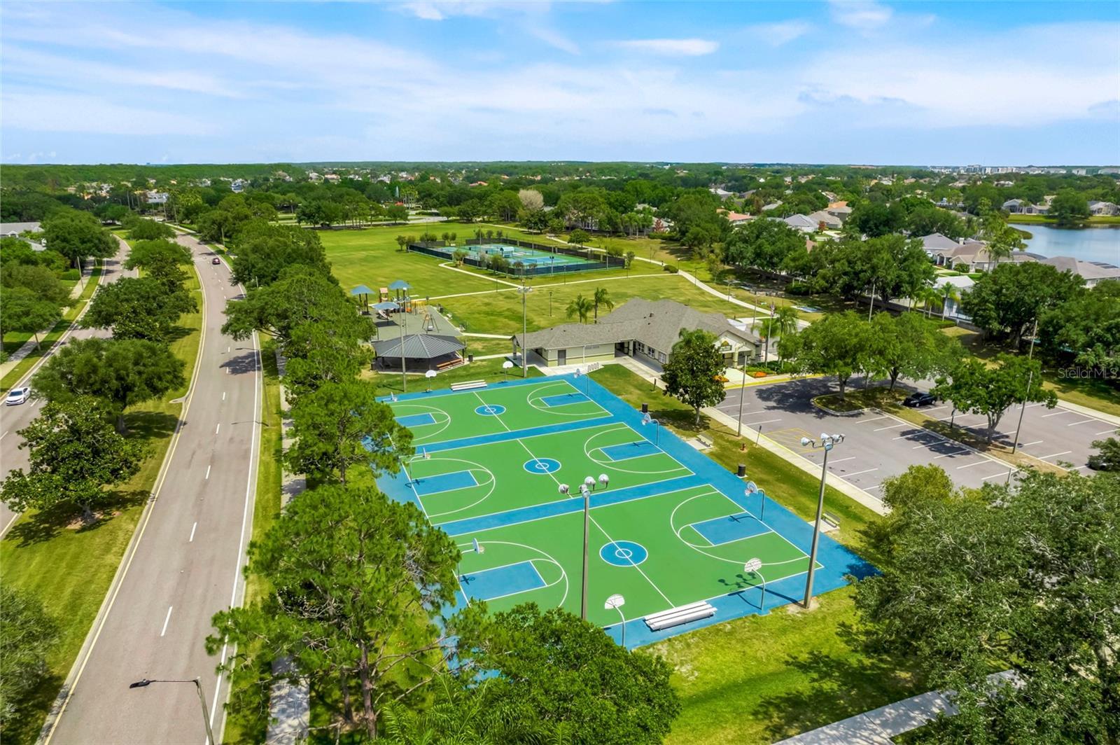 2733 RUNYON CIR, ORLANDO, FL, 32837