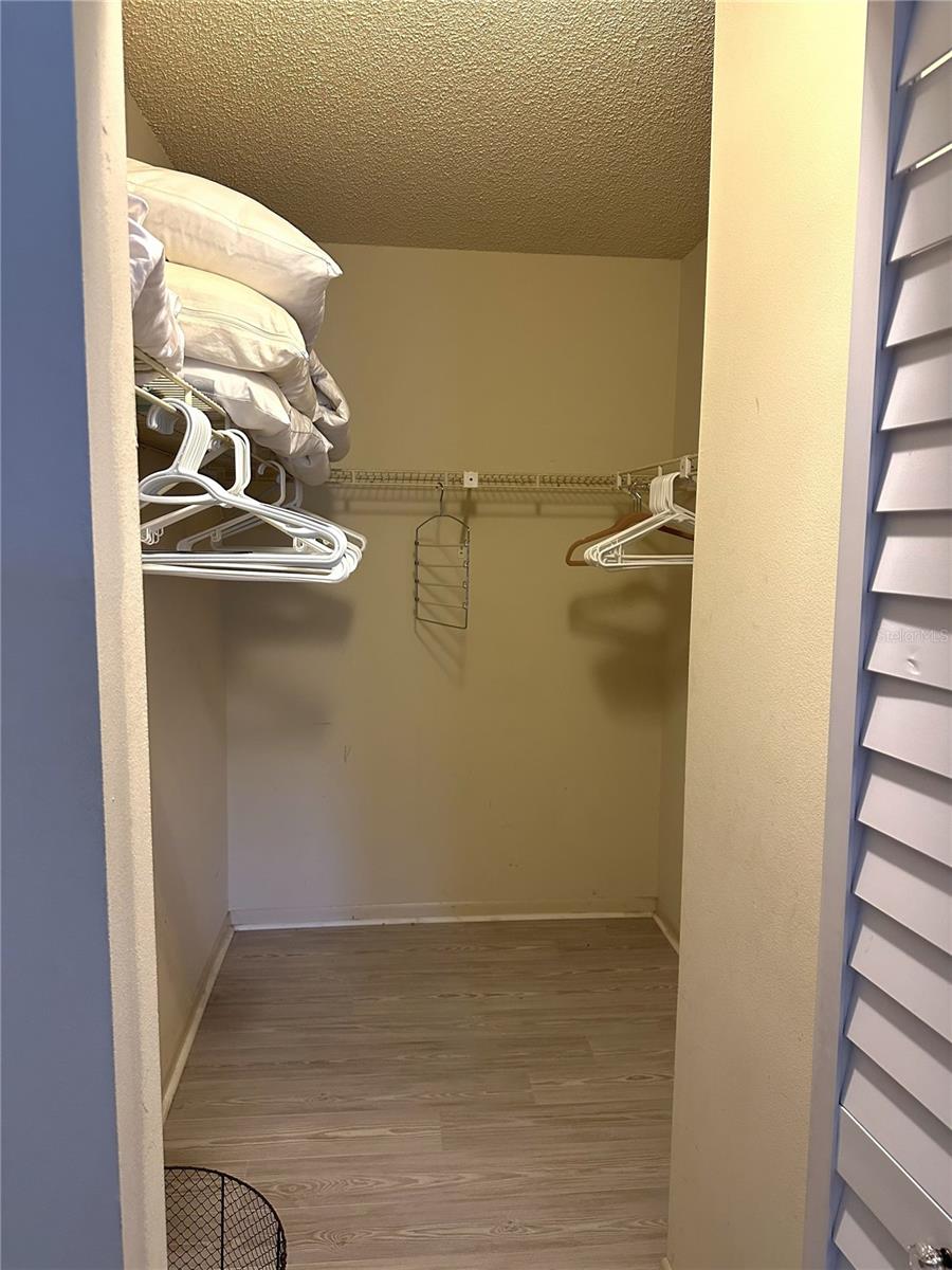 1871 PINE RIDGE WAY W #2E, PALM HARBOR, FL, 34684