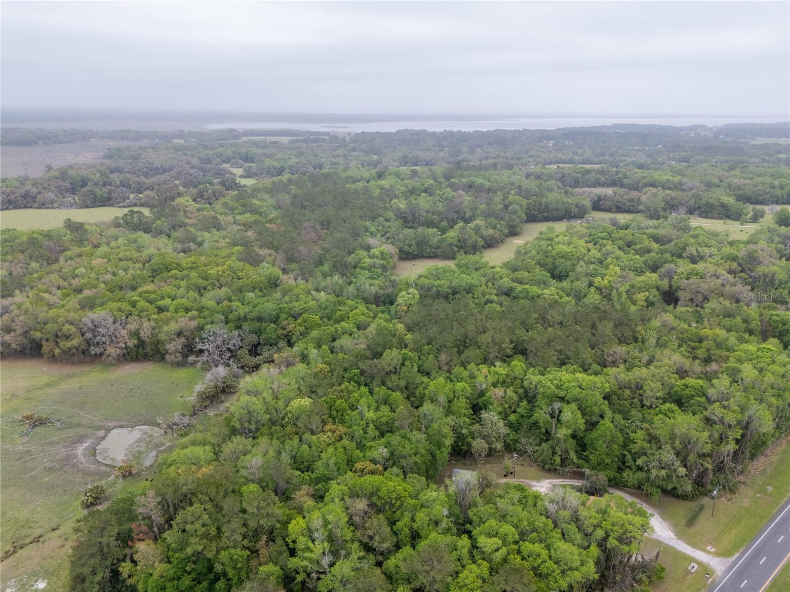 17819 SR-25, MICANOPY, FL, 32667