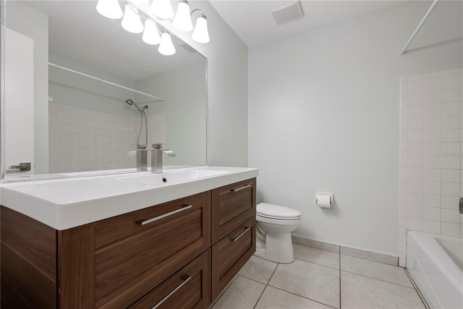 5446 FOXWOOD DR, SARASOTA, FL, 34232