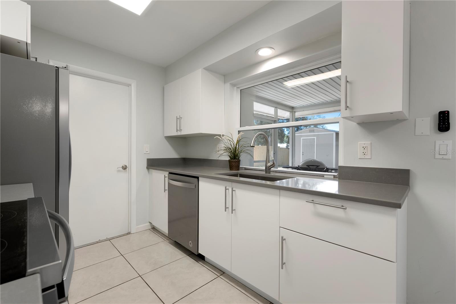 5446 FOXWOOD DR, SARASOTA, FL, 34232