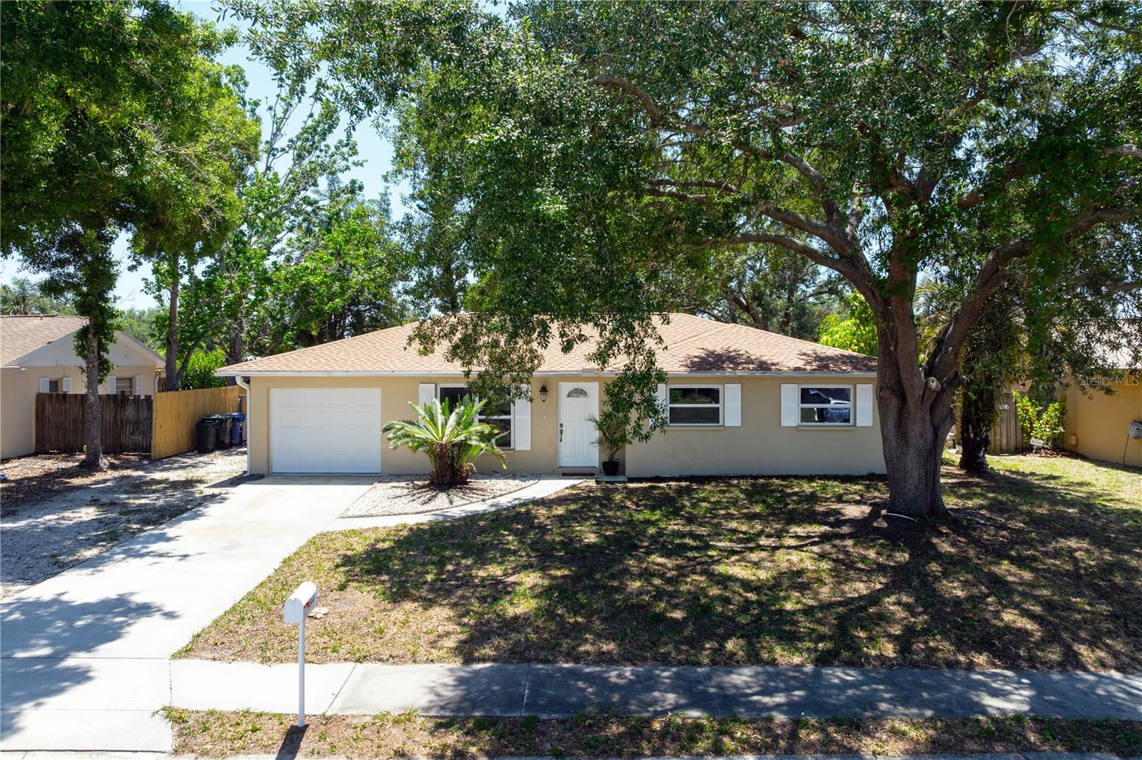 5446 FOXWOOD DR, SARASOTA, FL, 34232