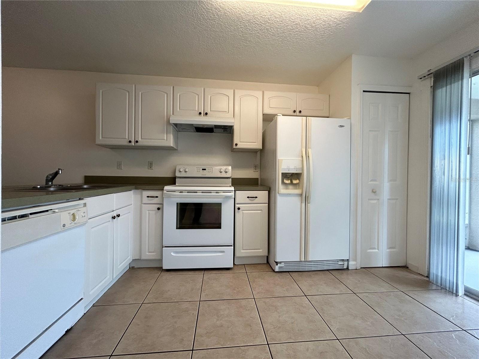 3076 SHINGLE CREEK CT, KISSIMMEE, FL, 34746