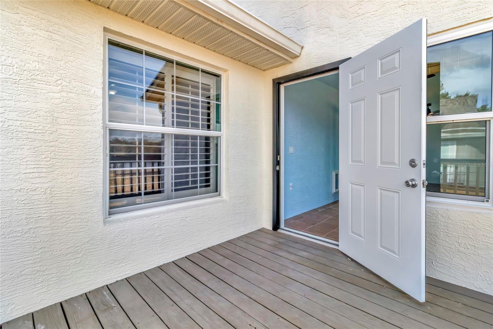 106 FAIRWAY CIR, UMATILLA, FL, 32784