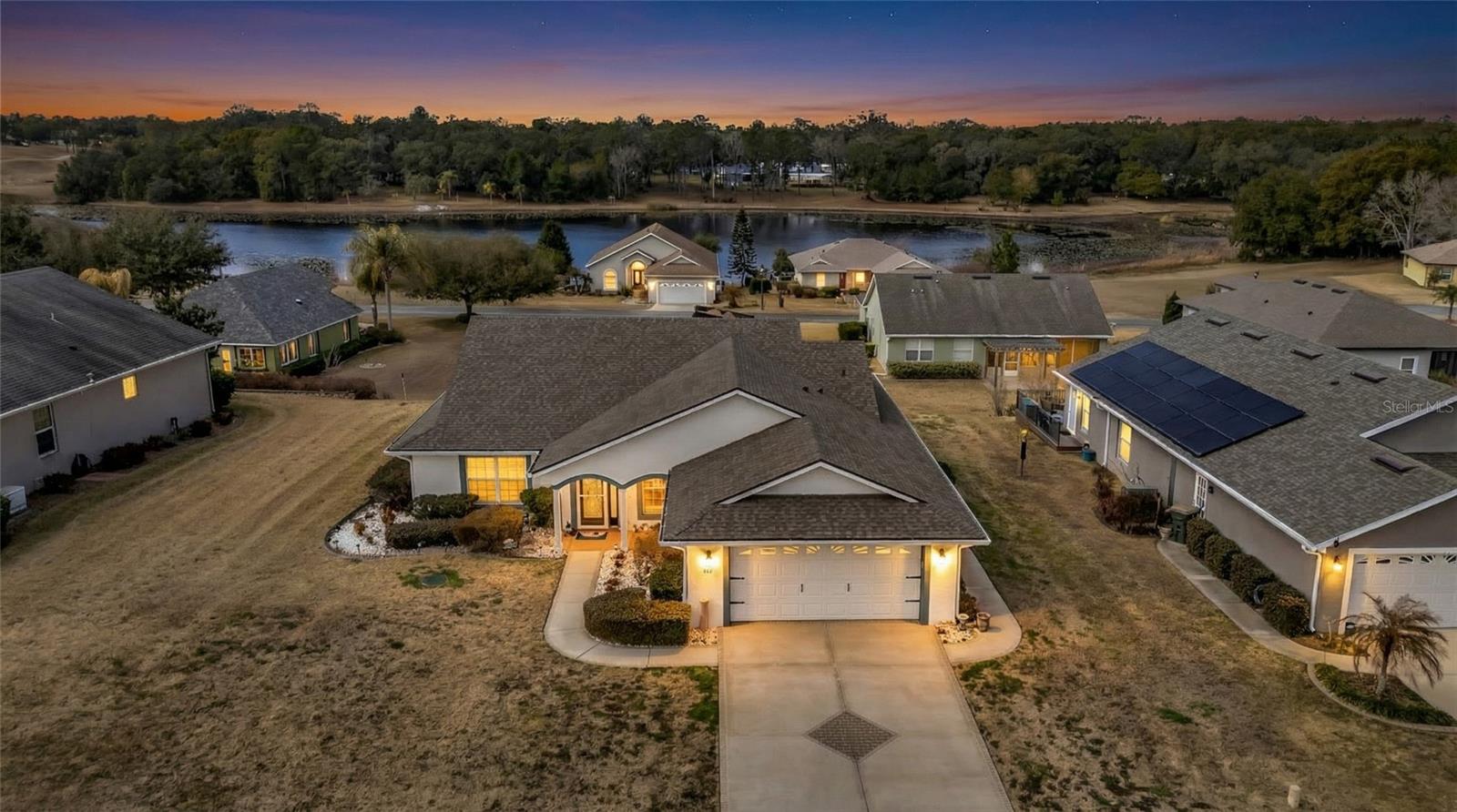 106 FAIRWAY CIR, UMATILLA, FL, 32784