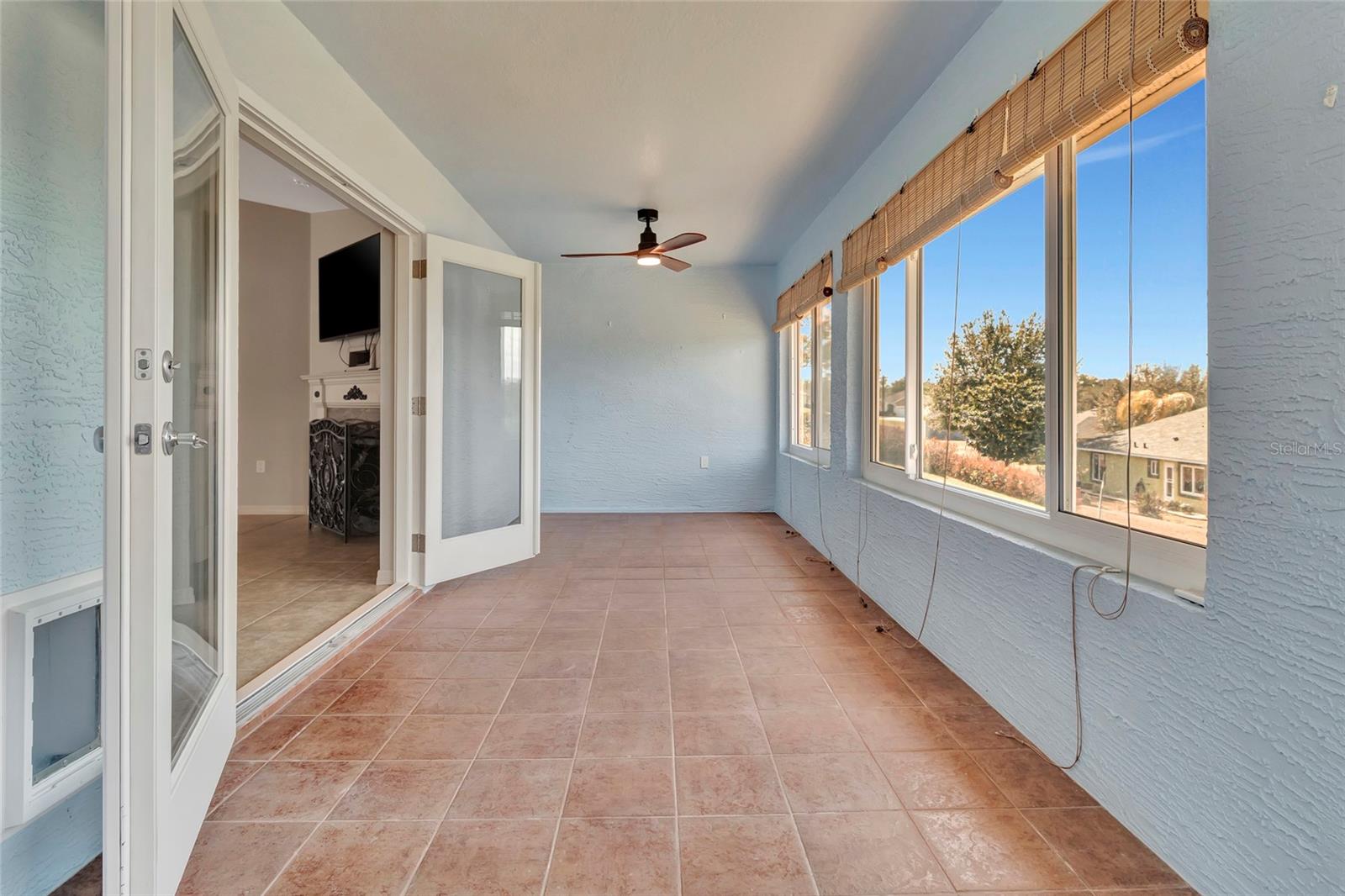 106 FAIRWAY CIR, UMATILLA, FL, 32784