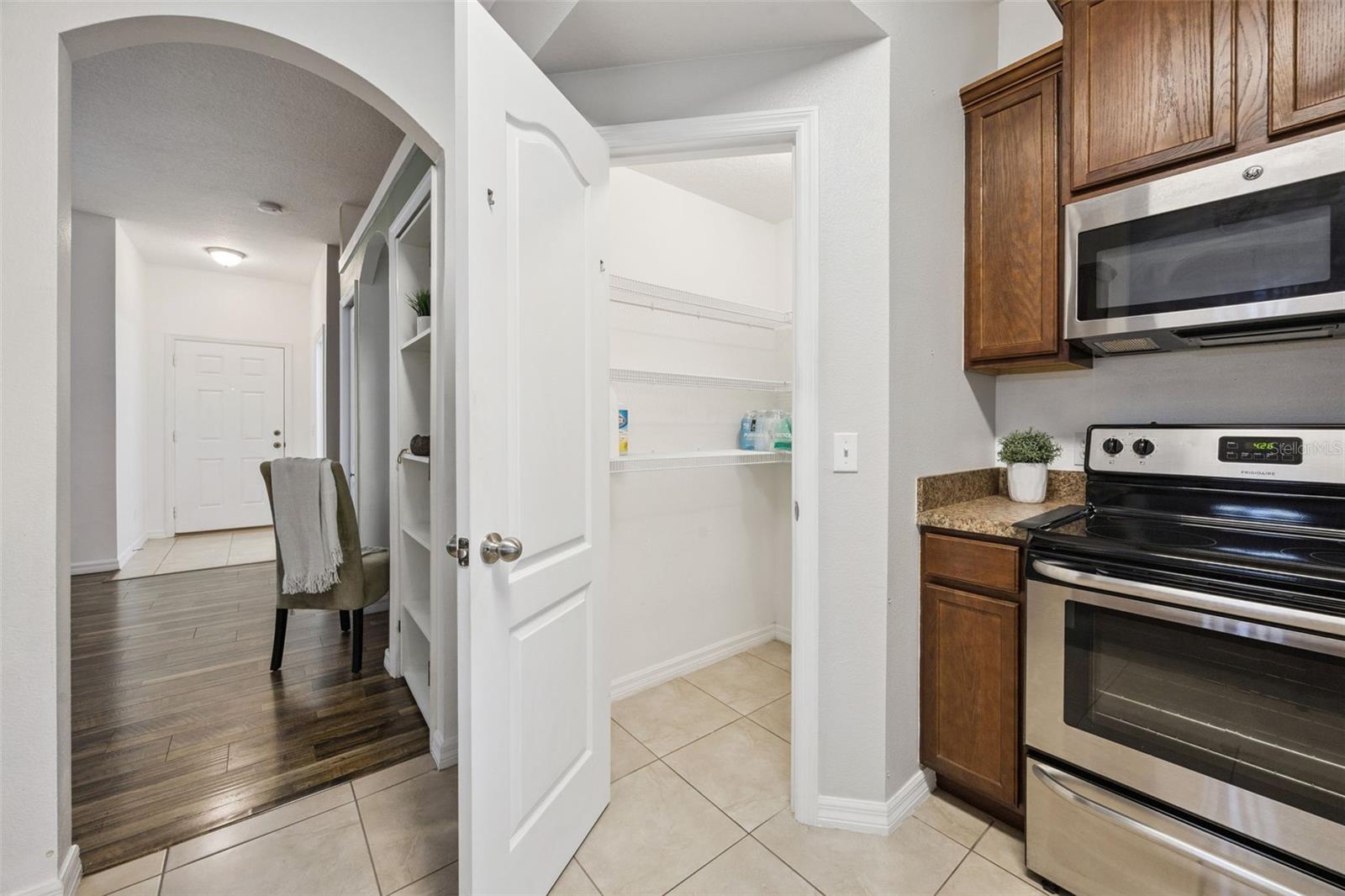 1732 BUCKEYE FALLS WAY, ORLANDO, FL, 32824