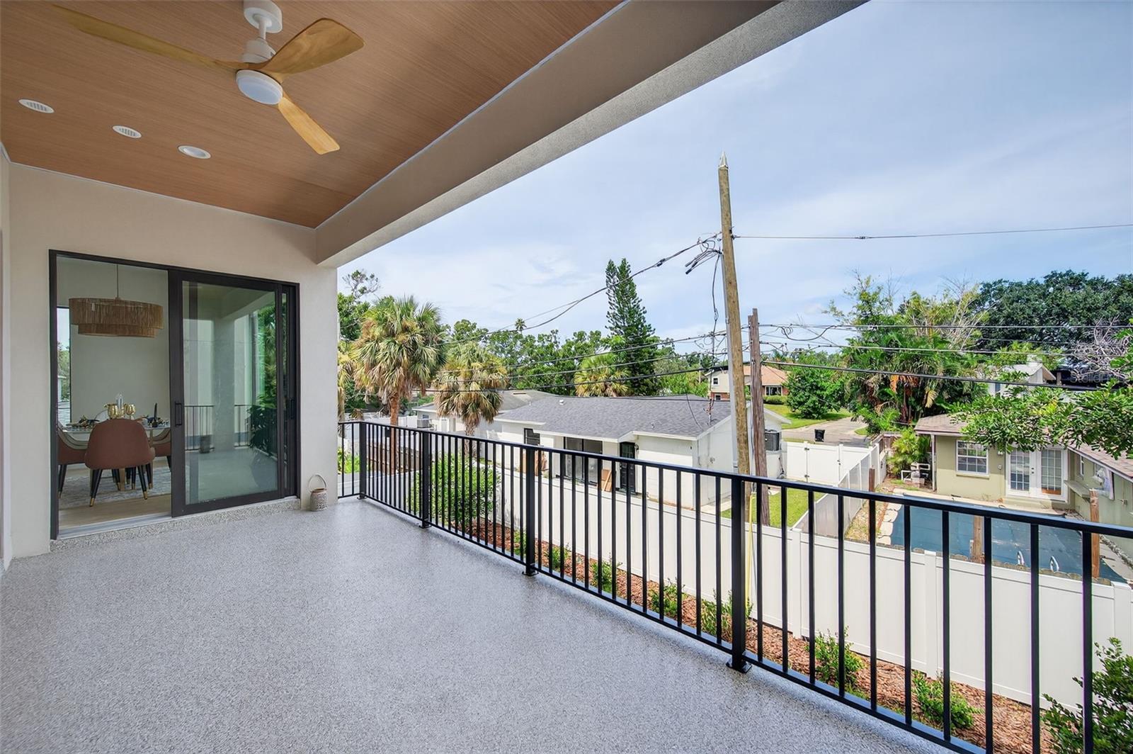 1935 SHORE ACRES BLVD NE, ST PETERSBURG, FL, 33703