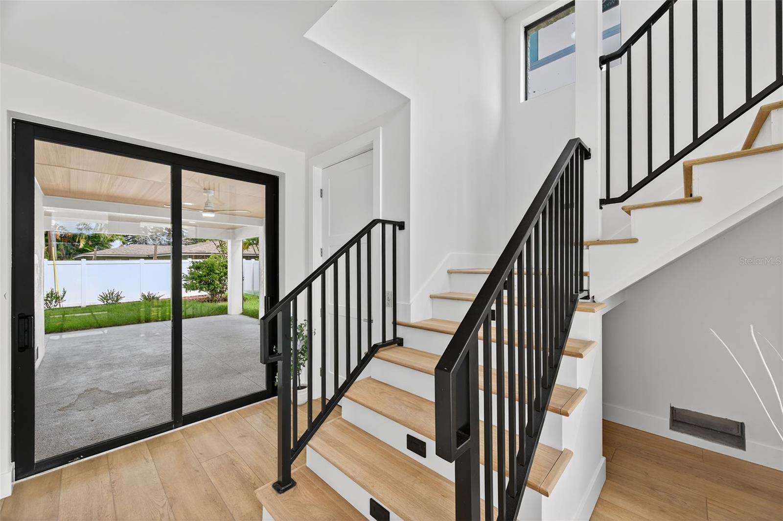 1935 SHORE ACRES BLVD NE, ST PETERSBURG, FL, 33703